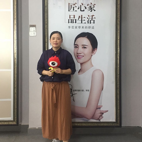 新浪專訪巴迪斯樓小婉：堅(jiān)持己見(jiàn),，如今巴迪斯甩出亮眼成績(jī)單